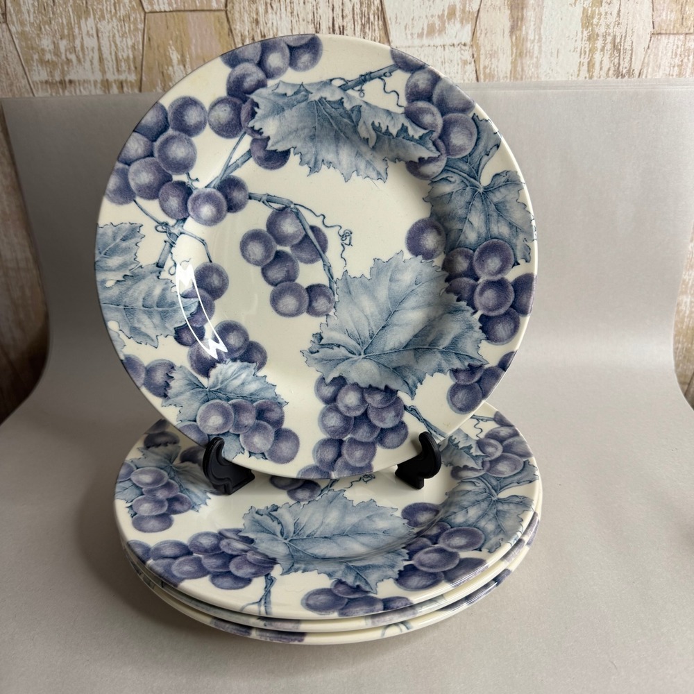 Pier 1 Vineyard Earthenware Salad Dessert Plates Set of‎ 4 Blue Grapes England